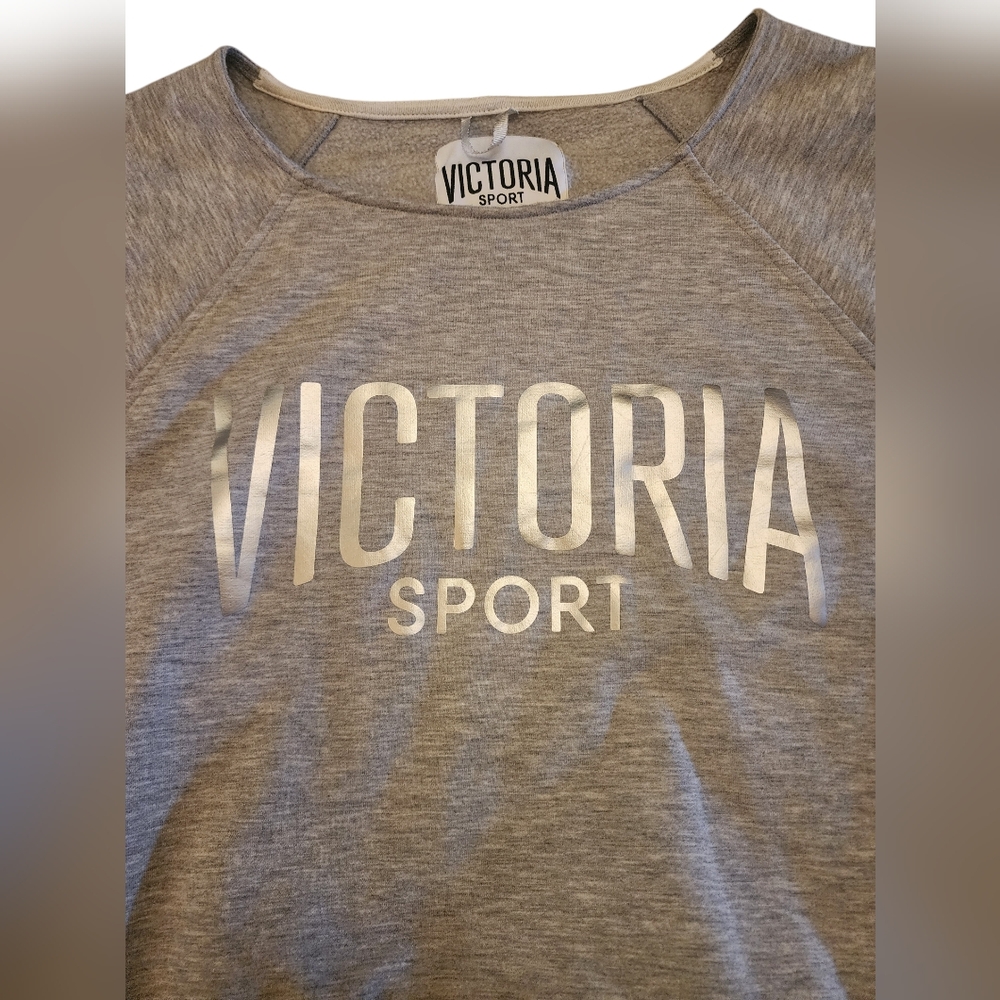 Victoria Sport Women's Large Grey Sweater-Cozy!